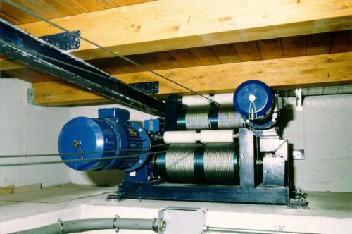 32